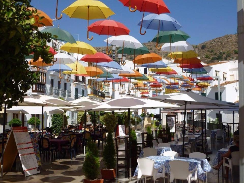 Hotel La Casa Торокс Екстериор снимка