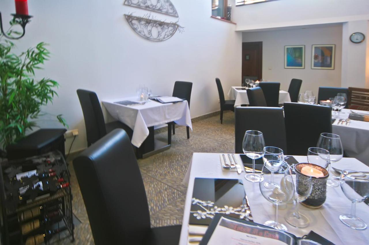 Hotel La Casa Торокс Екстериор снимка
